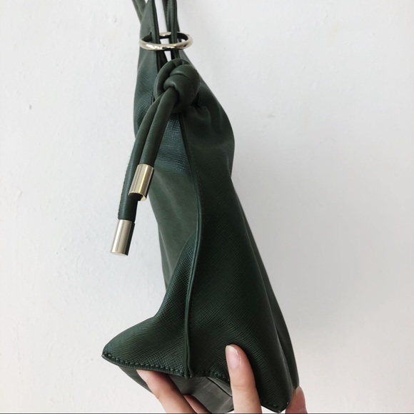 Who what wear large bucket bag green short strap - Picture 4 of 9